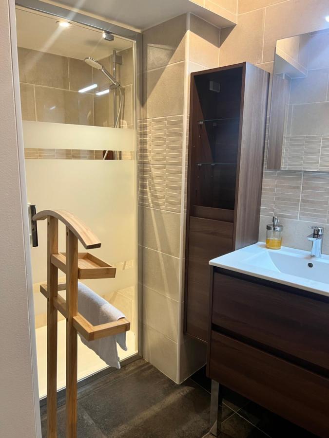 Les Suites Du Colonel Vannes Ngoại thất bức ảnh